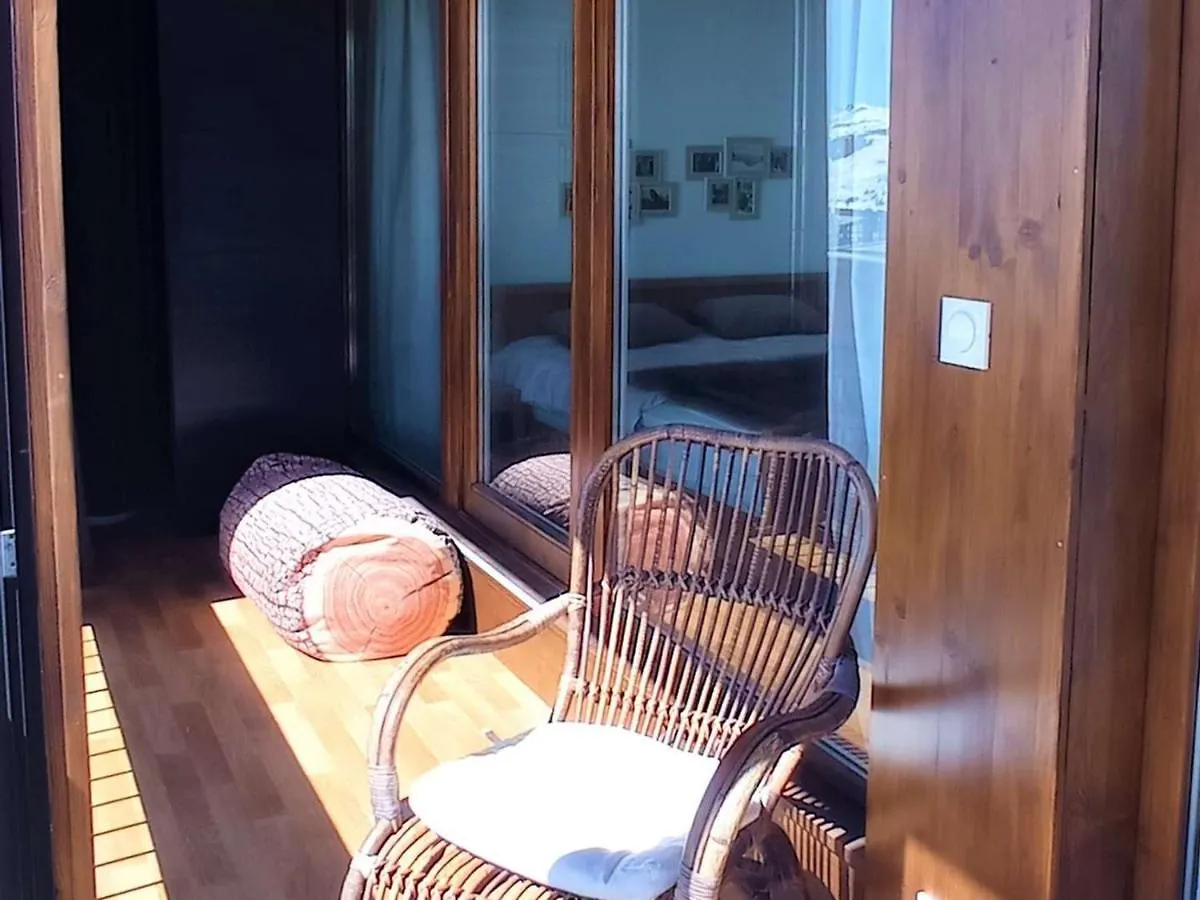 Apartment Appartement Renove 47M² - 6 Pers, Proche Pistes Et Commodites, Quartier Anime, Parking Inclus - Fr-1-545-32 Val Thorens